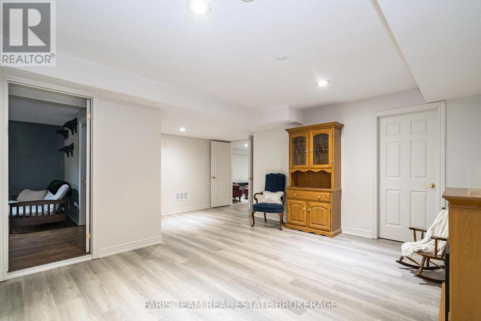 7 Nordic Trail, Oro-Medonte, Ontario  L0L 2L0 - Photo 35 - S12494976