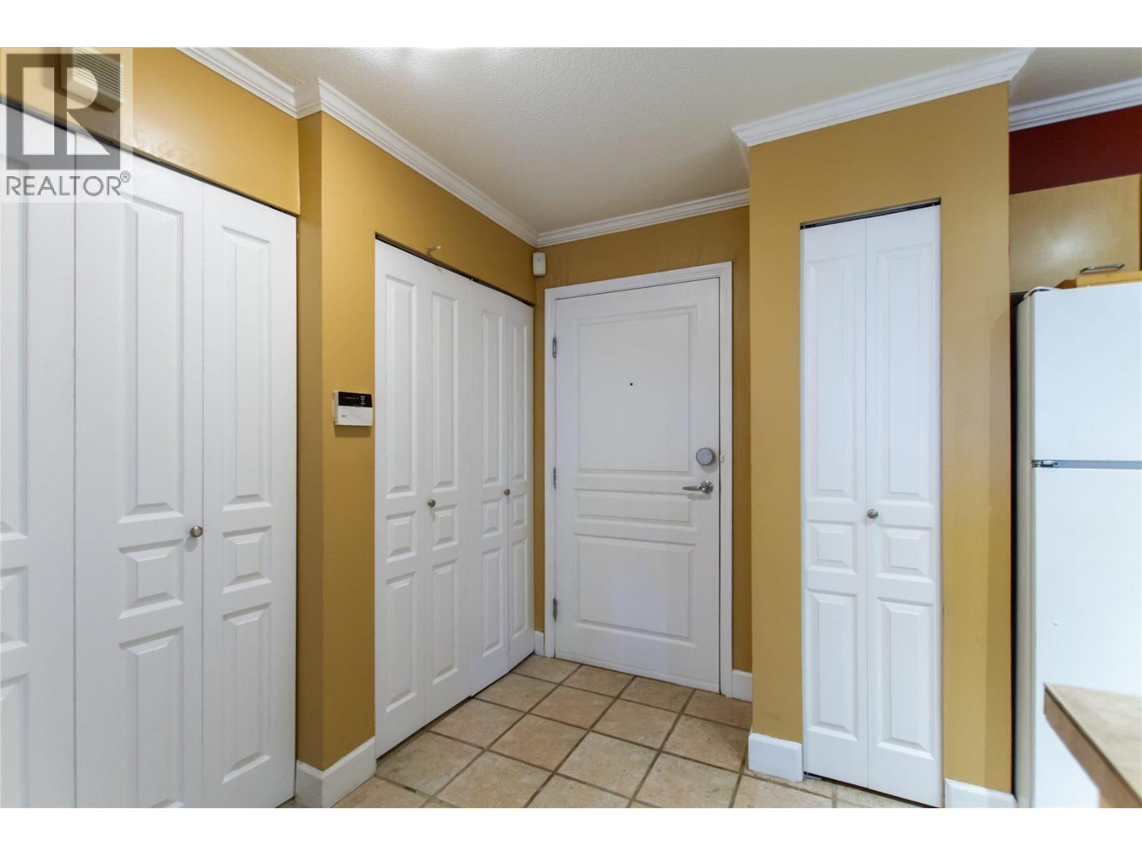 210 1989 Dunbar Street, Vancouver, British Columbia  V6R 4R5 - Photo 13 - R3031272