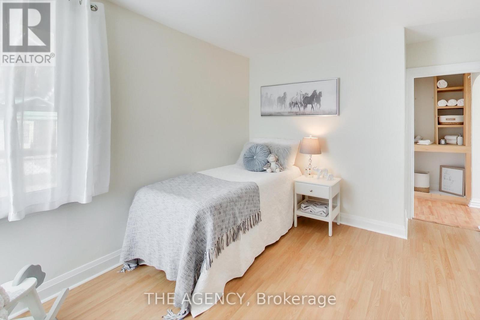 20 Rose Avenue, Orillia, Ontario  L3V 2N5 - Photo 10 - S12495152