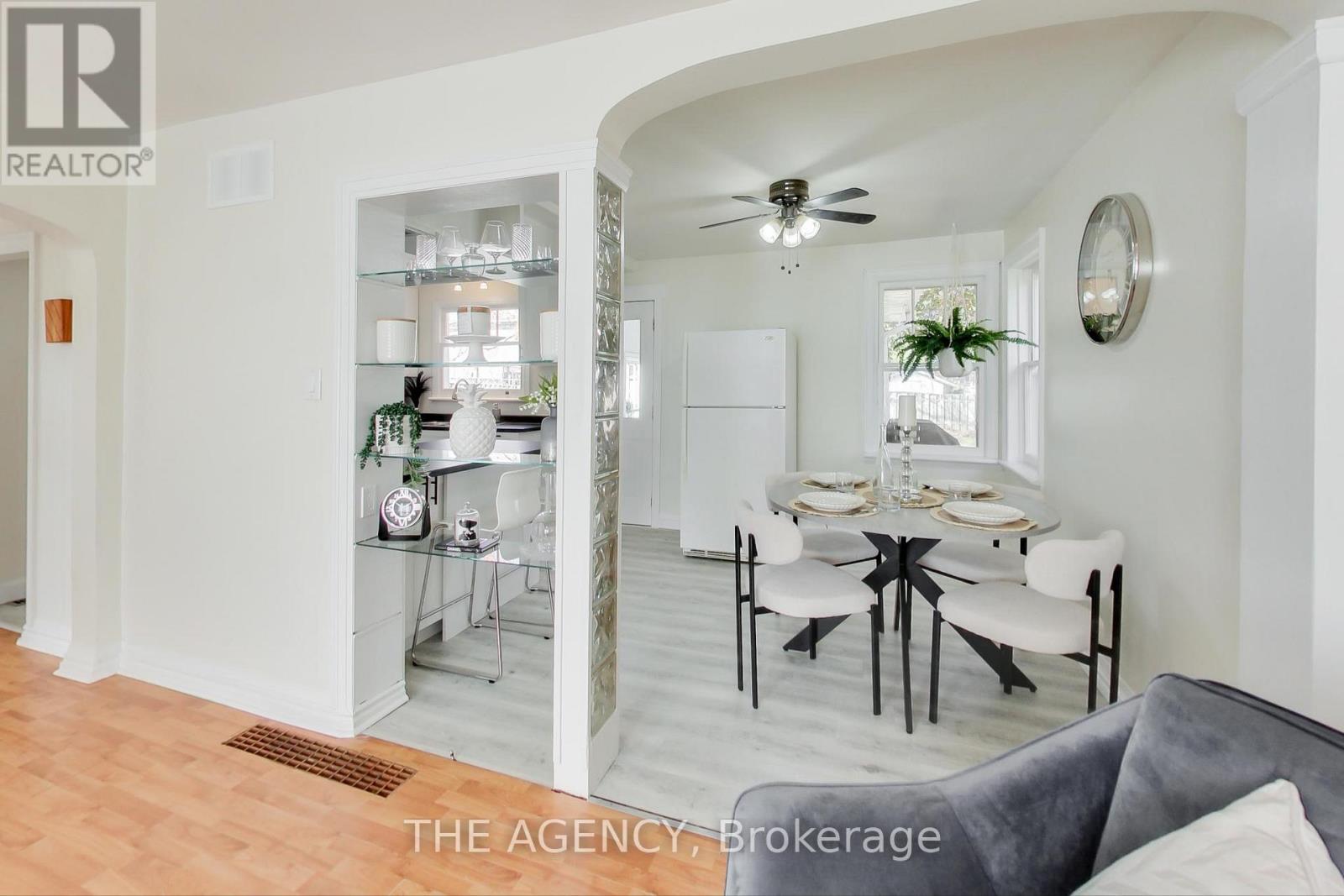 20 Rose Avenue, Orillia, Ontario  L3V 2N5 - Photo 6 - S12495152