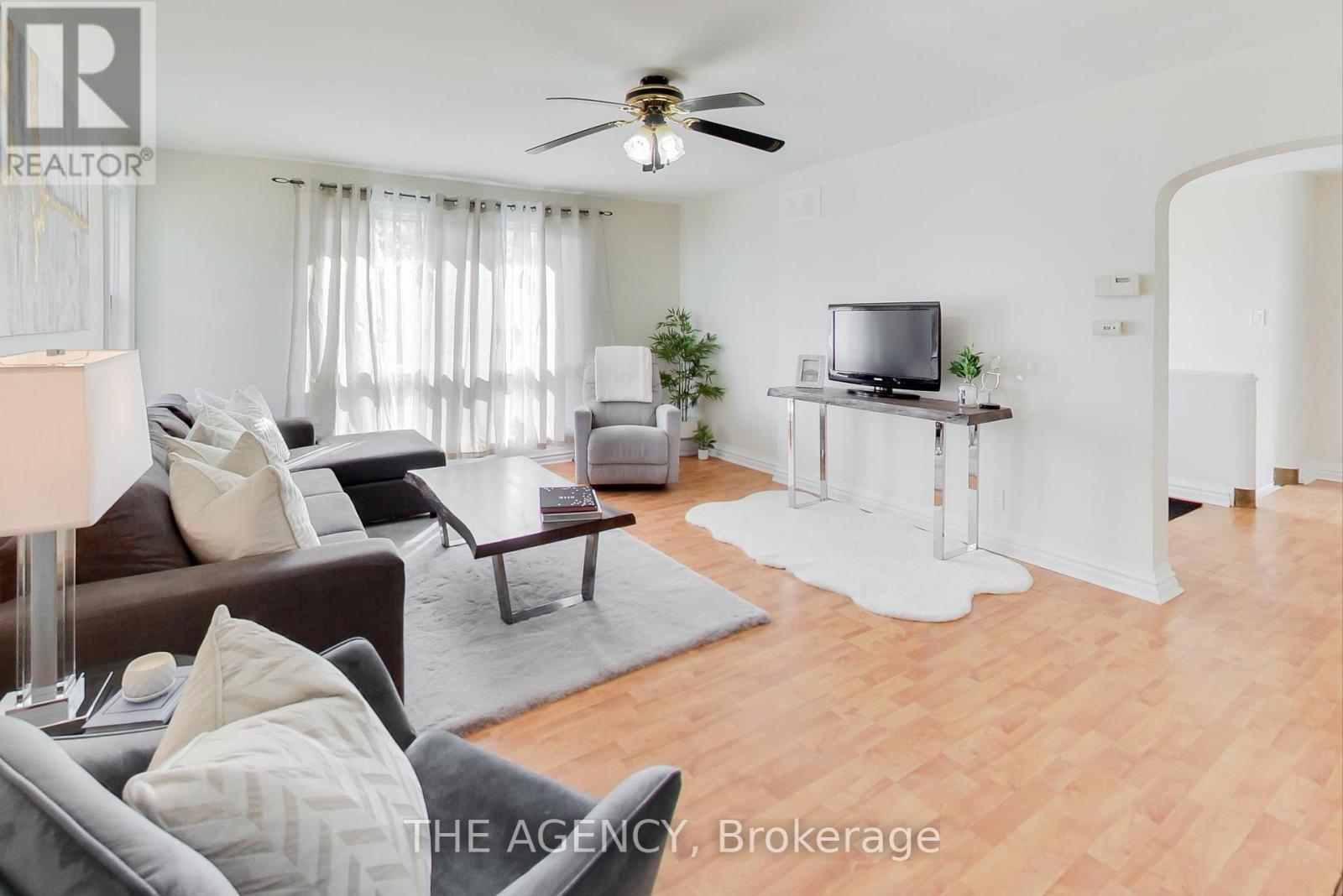 20 Rose Avenue, Orillia, Ontario  L3V 2N5 - Photo 7 - S12495152