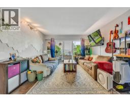 207 2025 W 2ND AVENUE, Vancouver, British Columbia