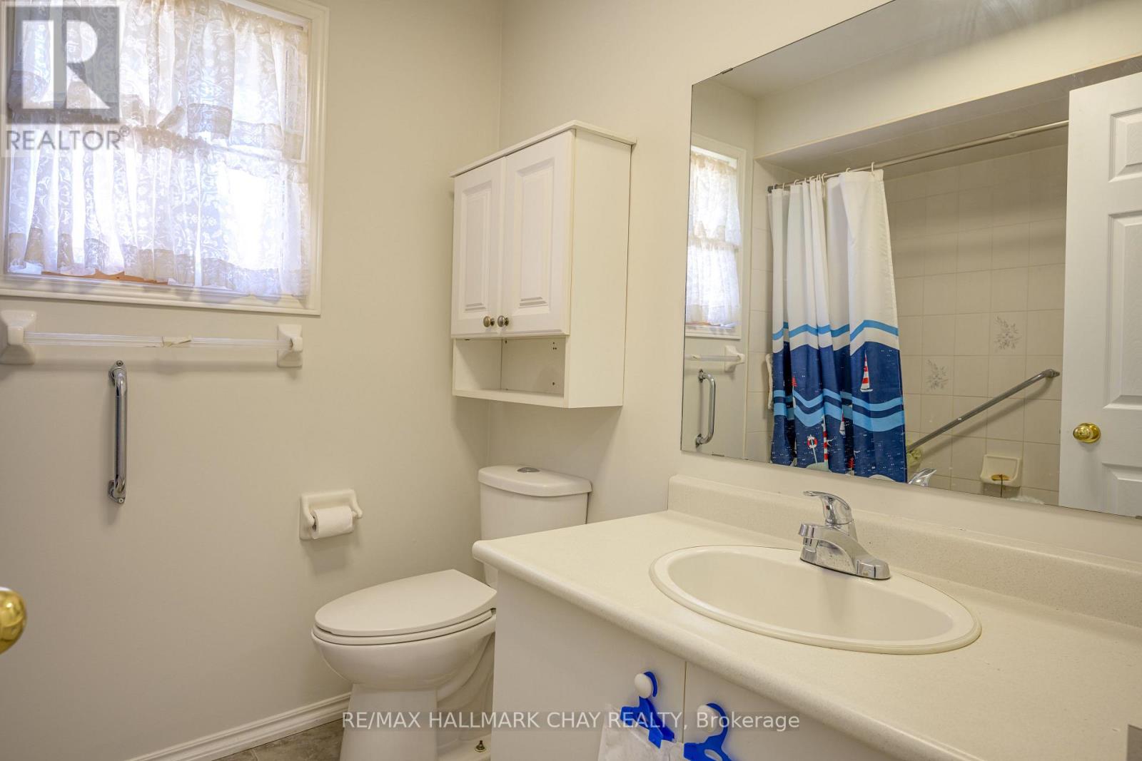 197 Livingstone Street W, Barrie (Sunnidale), Ontario  L4N 6Z9 - Photo 6 - S12495178