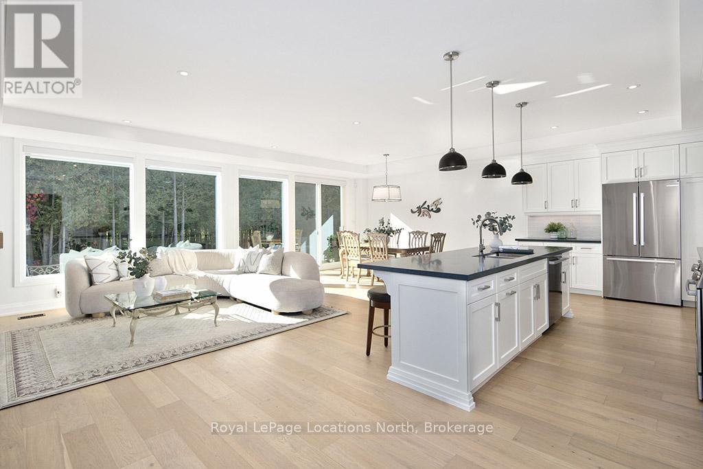 4 - 134 Landry Lane, Blue Mountains, Ontario N0H 2P0 - Photo 3 - X12495256