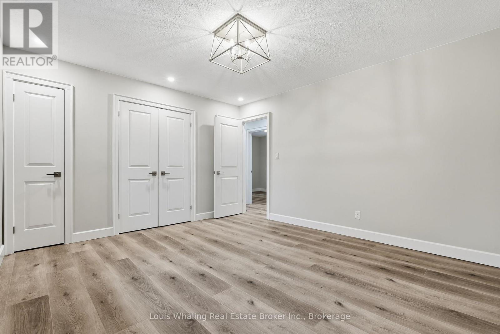 25 Dirstein Street N, Brockton, Ontario  N0G 1S0 - Photo 17 - X12495358