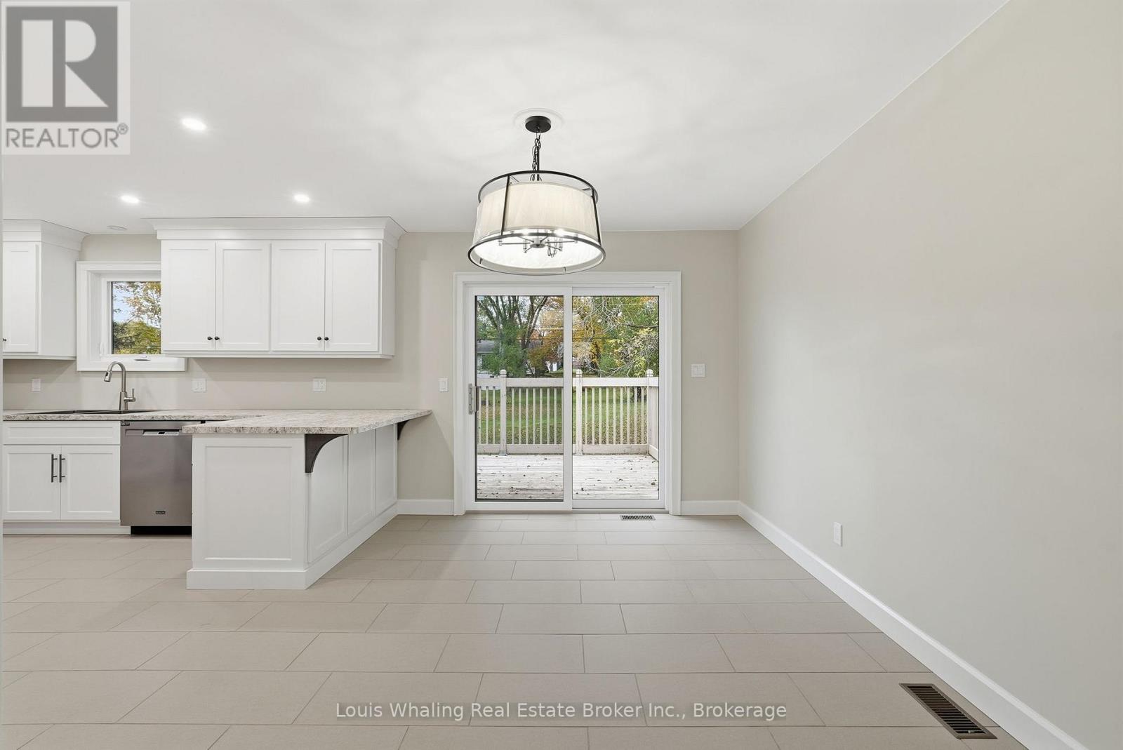 25 Dirstein Street N, Brockton, Ontario  N0G 1S0 - Photo 7 - X12495358