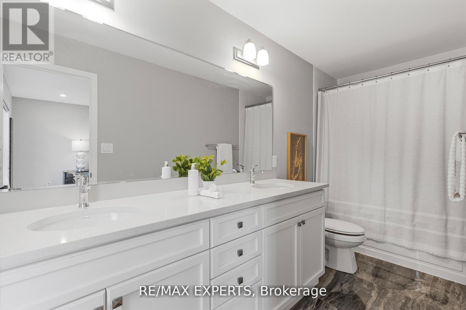 1295 Kovachik Boulevard, Milton (Walker), Ontario  L9E 1W7 - Photo 15 - W12494946