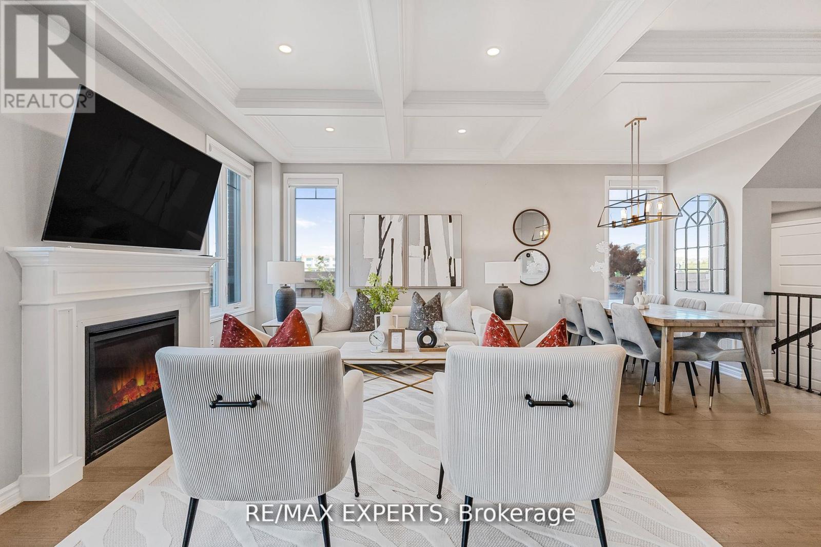 1295 Kovachik Boulevard, Milton (Walker), Ontario  L9E 1W7 - Photo 4 - W12494946