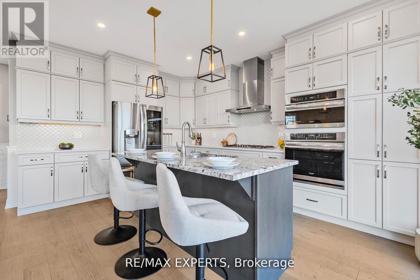 1295 Kovachik Boulevard, Milton (Walker), Ontario  L9E 1W7 - Photo 8 - W12494946