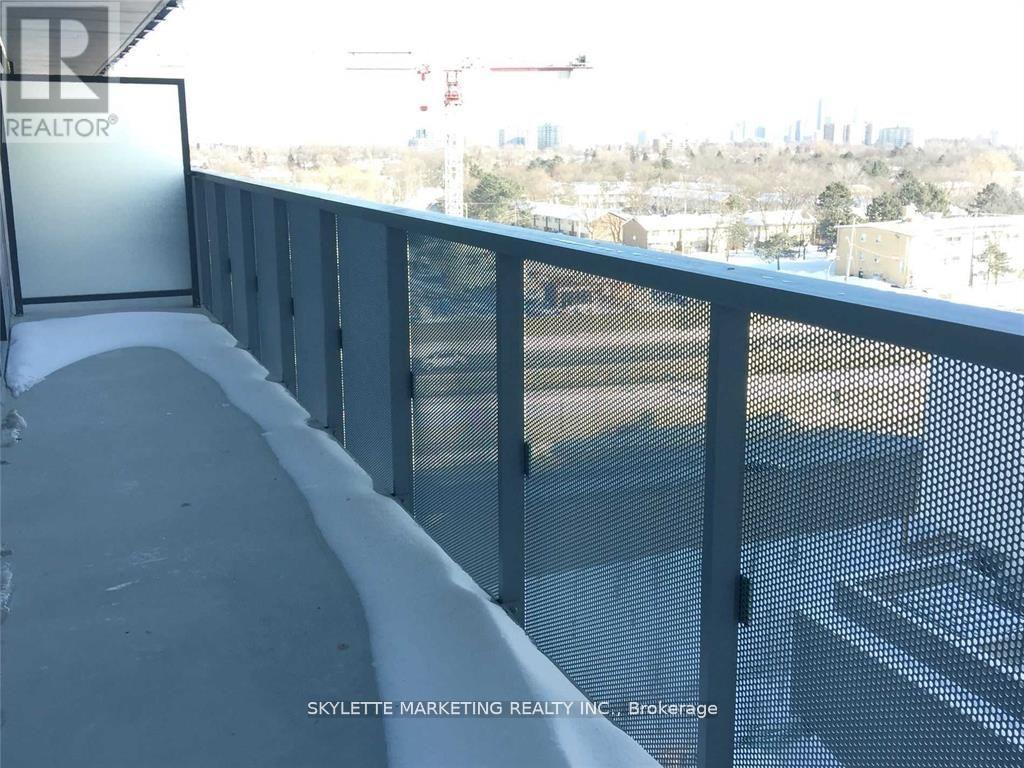 902 - 160 Flemington Road, Toronto, Ontario  M6A 2P4 - Photo 7 - W12494968