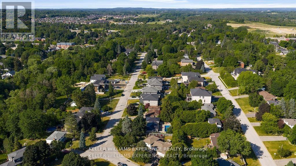 28 Larry Street, Caledon (Caledon East), Ontario  L7C 1K8 - Photo 22 - W12494996