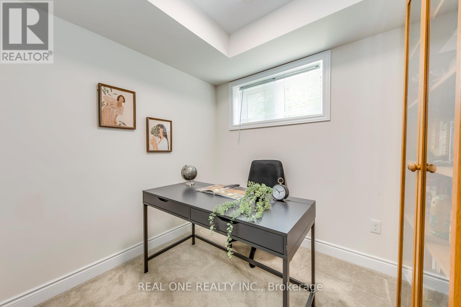 69 Edward Horton Crescent, Toronto, Ontario  M8Z 0E7 - Photo 40 - W12495018