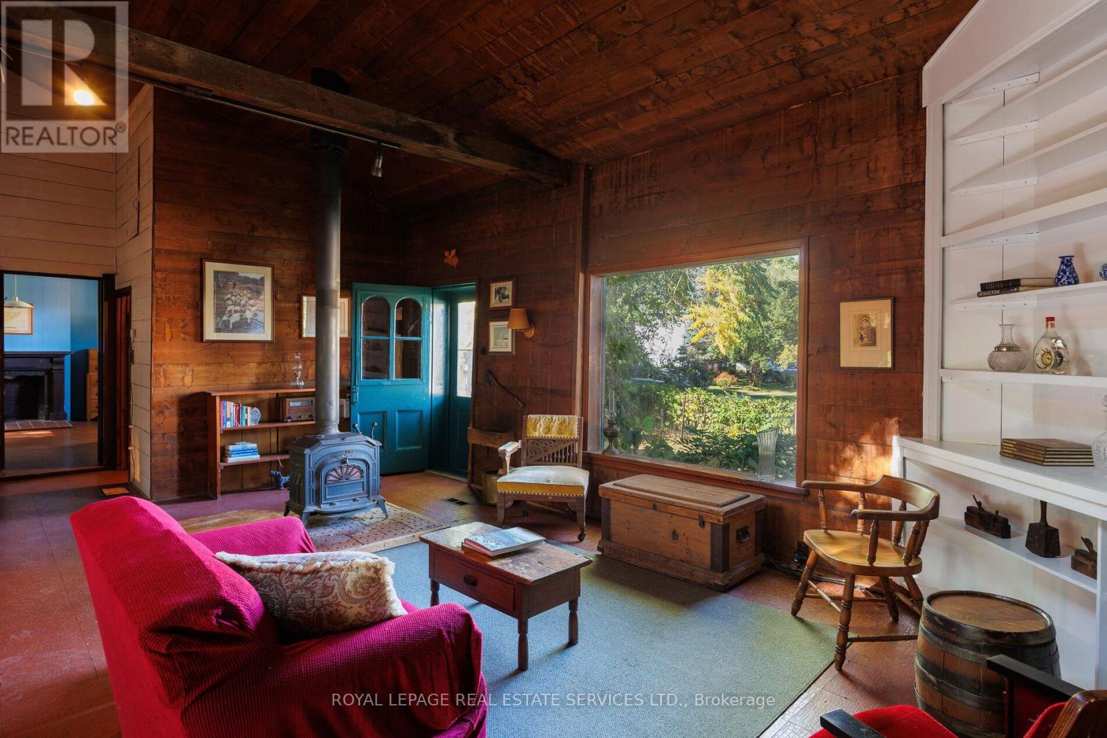 1506 Estes Crescent, Mississauga, Ontario  L5V 1M4 - Photo 4 - W12495032