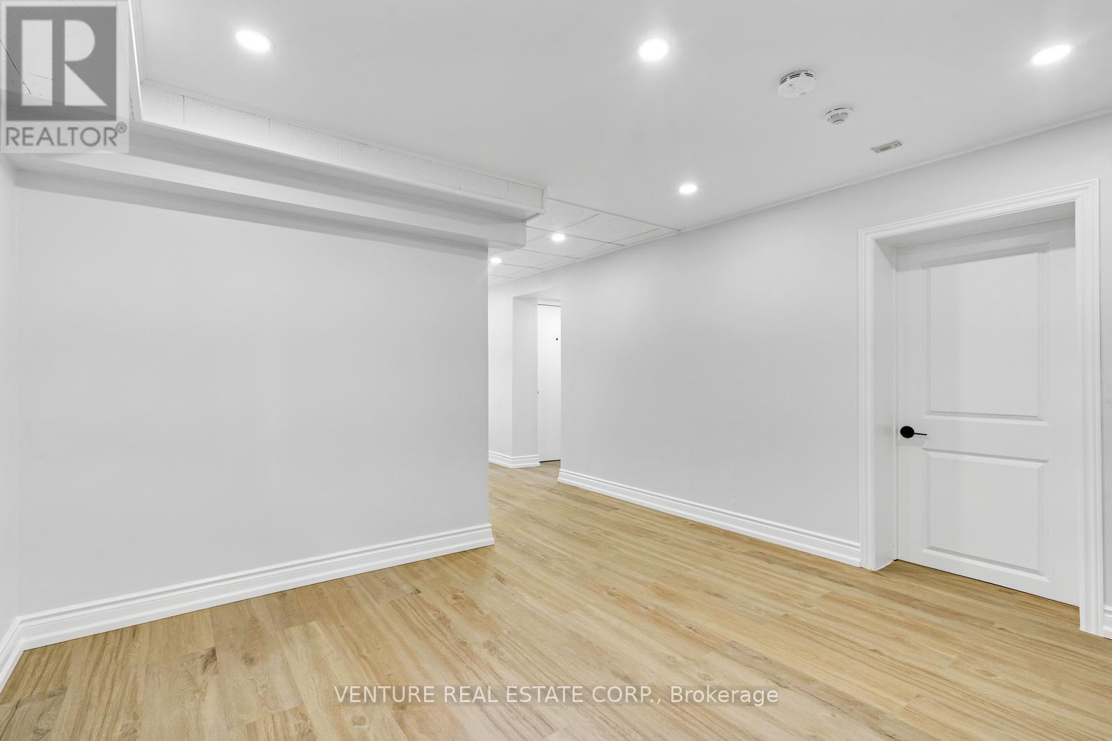 A - 4617 Dundas Street W, Toronto, Ontario  M9A 1A3 - Photo 8 - W12495034