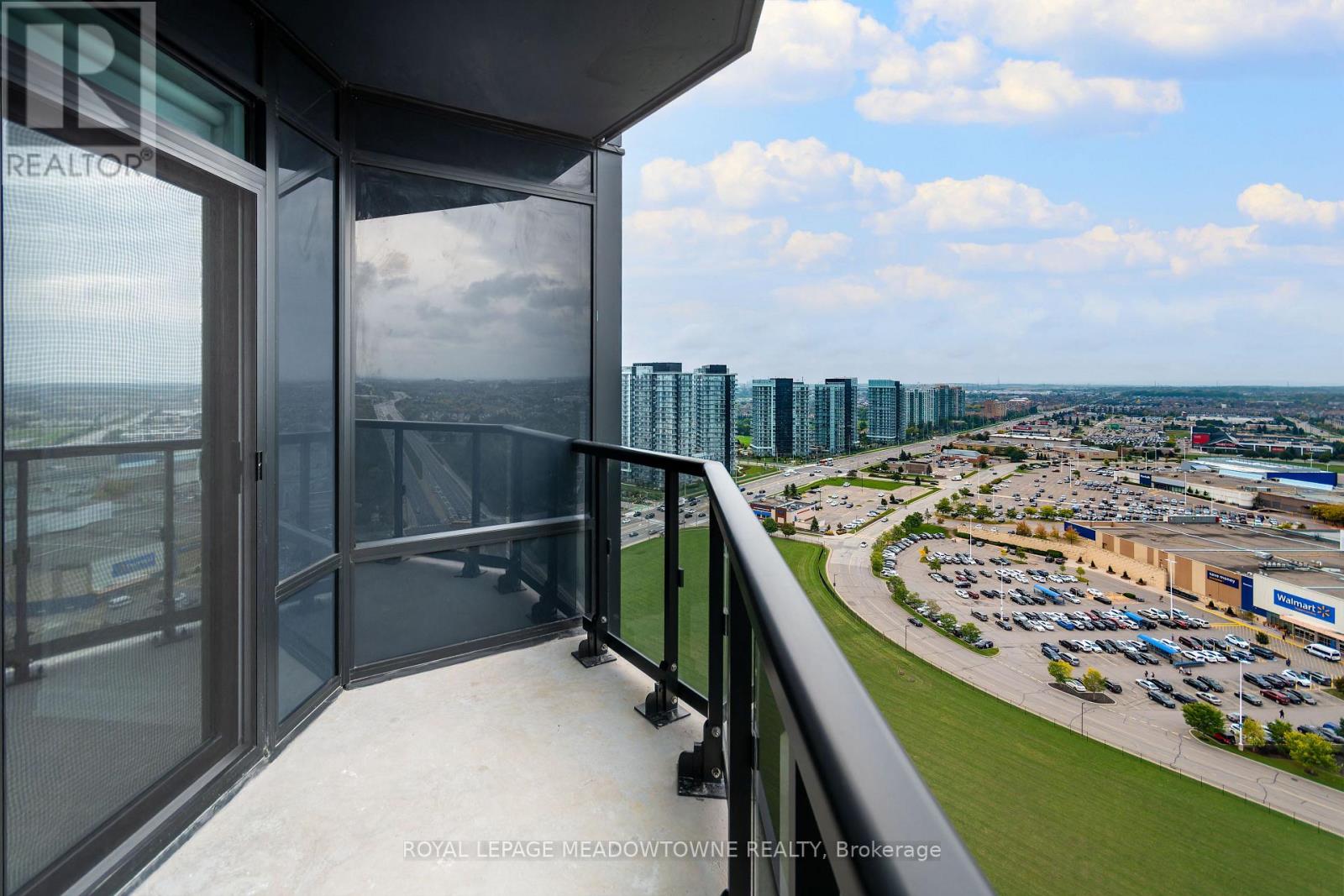 2306 - 2495 Eglinton Avenue W, Mississauga, Ontario  L5M 2V8 - Photo 12 - W12495036