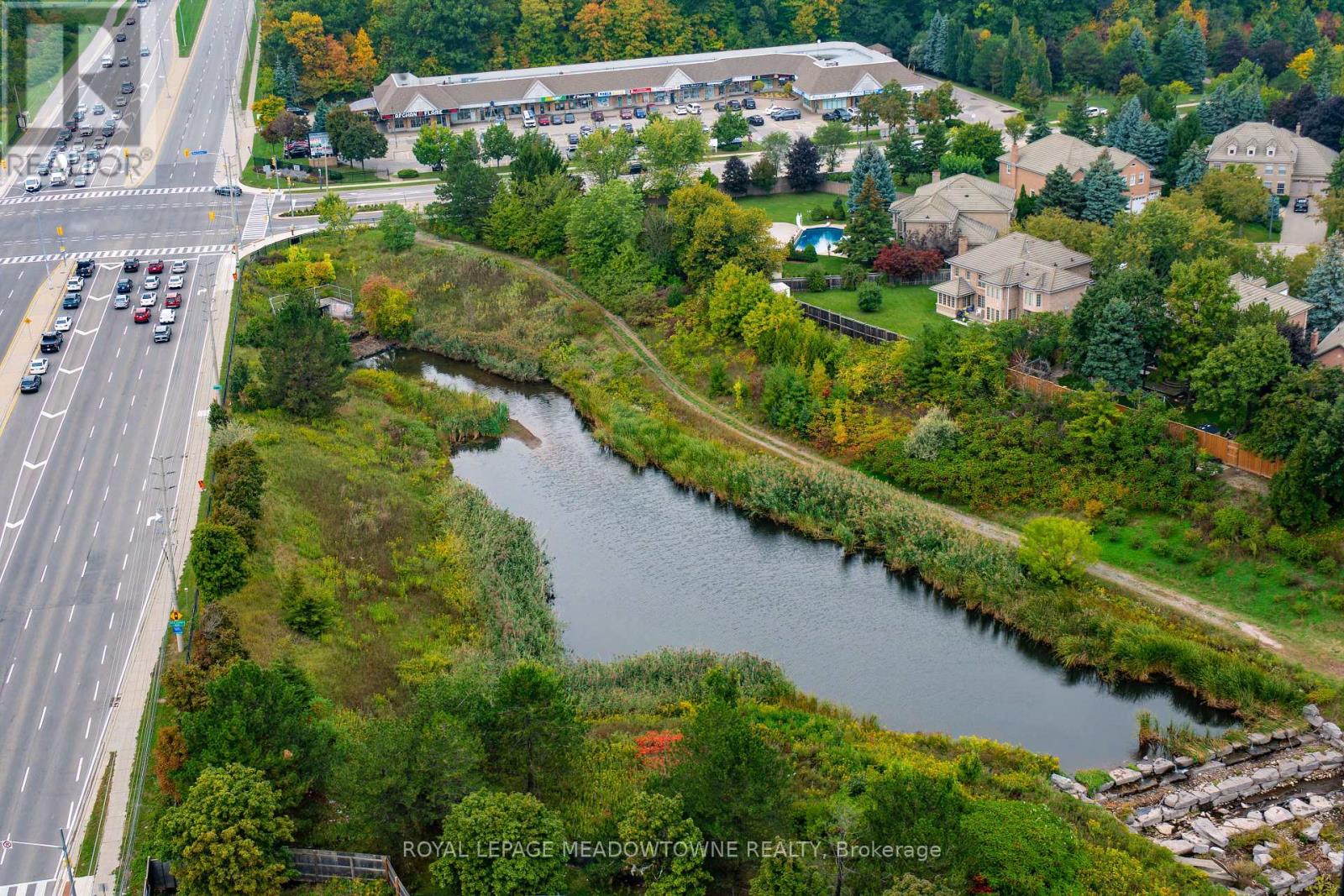 2306 - 2495 Eglinton Avenue W, Mississauga, Ontario  L5M 2V8 - Photo 14 - W12495036