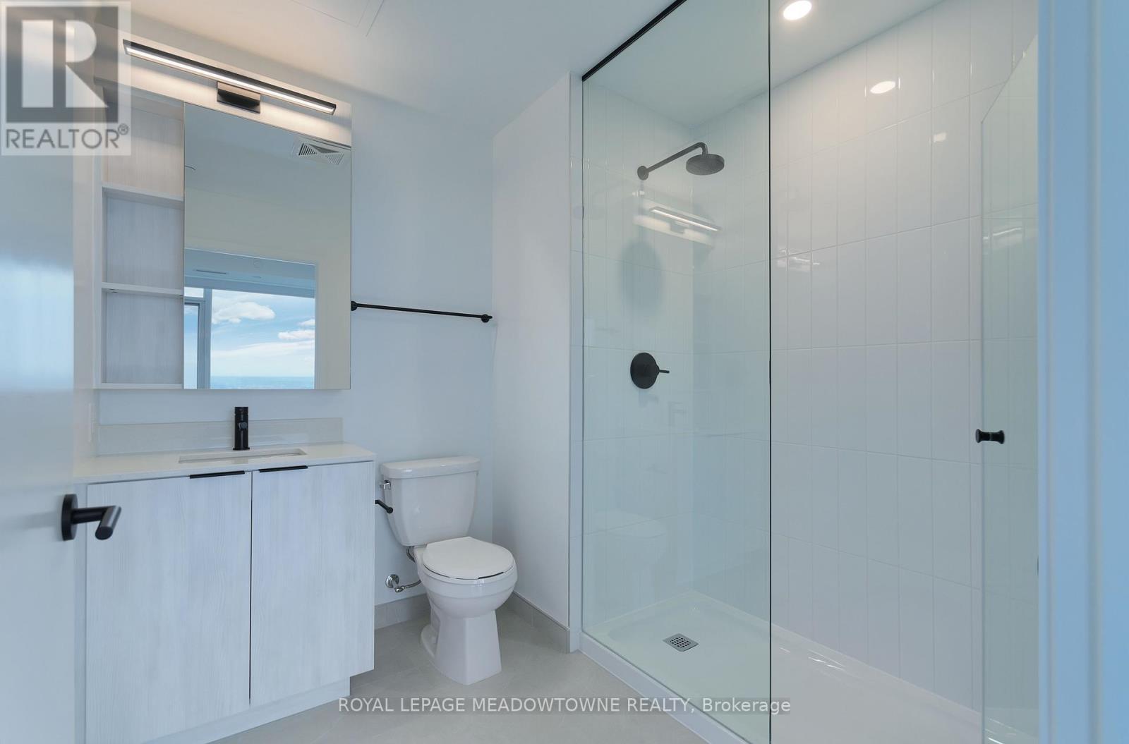 2306 - 2495 Eglinton Avenue W, Mississauga, Ontario  L5M 2V8 - Photo 24 - W12495036