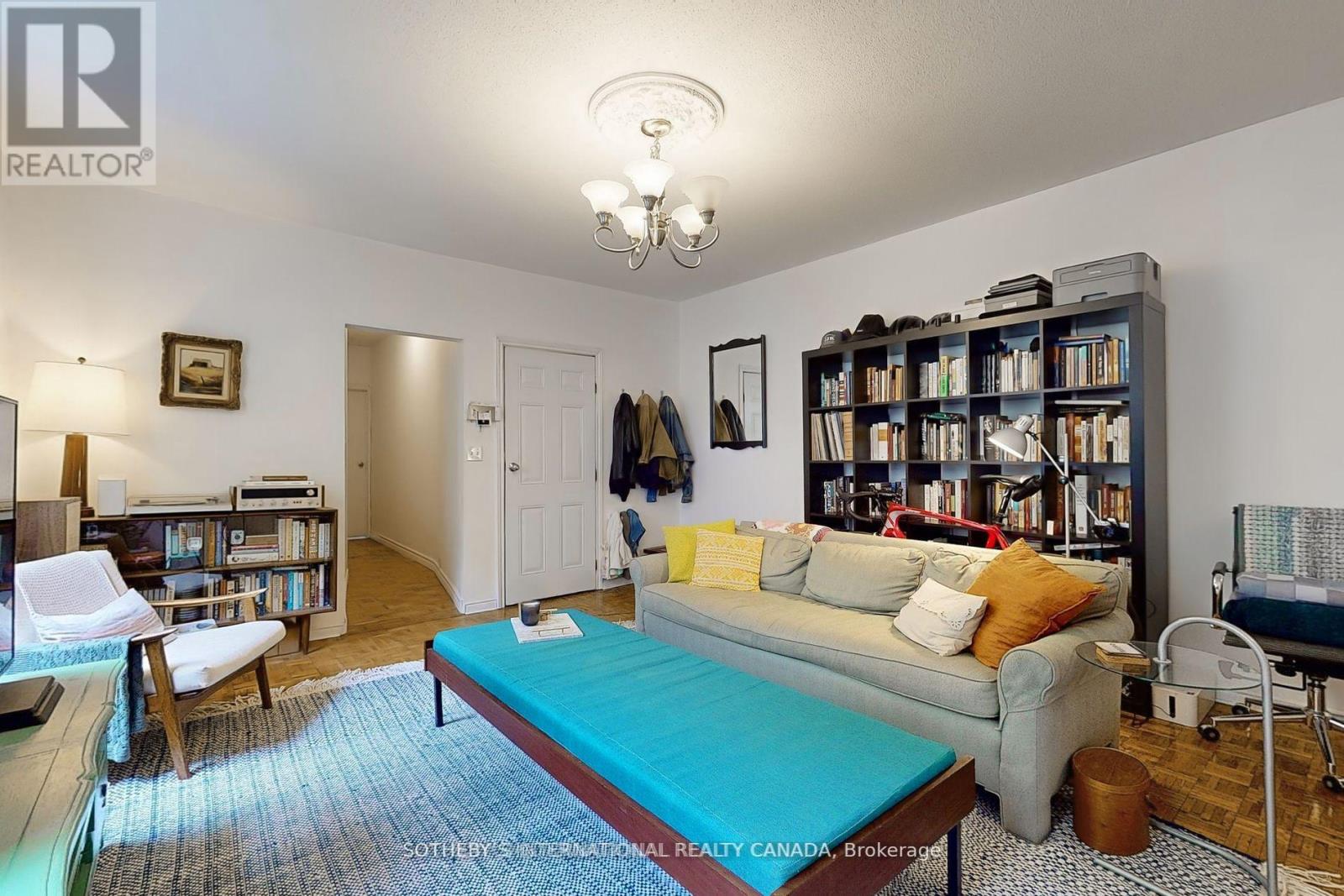 Main - 70 Brock Avenue, Toronto, Ontario  M6K 2L4 - Photo 10 - W12495058