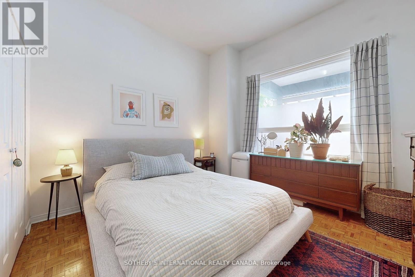 Main - 70 Brock Avenue, Toronto, Ontario  M6K 2L4 - Photo 21 - W12495058