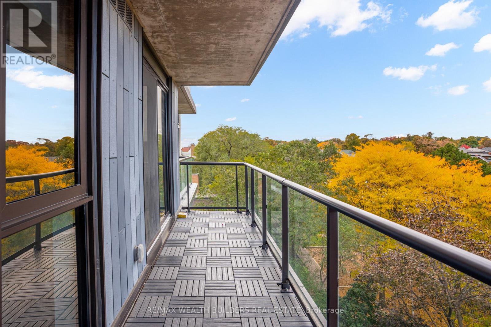 511 - 2118 Bloor Street W, Toronto (Runnymede-Bloor West Village), Ontario  M6S 1M8 - Photo 16 - W12495066