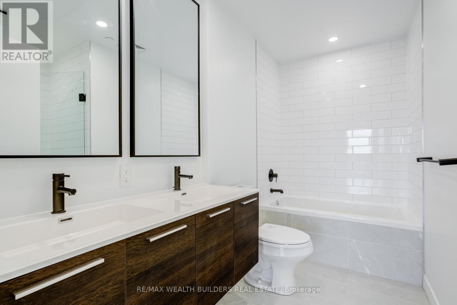 511 - 2118 Bloor Street W, Toronto (Runnymede-Bloor West Village), Ontario  M6S 1M8 - Photo 23 - W12495066