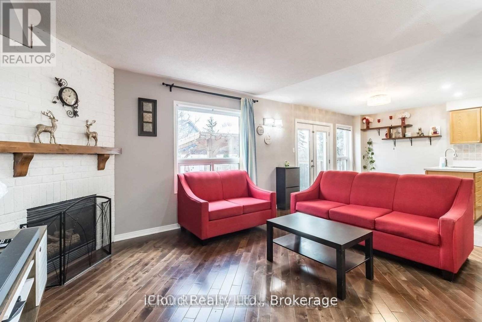 40 Muirland Crescent, Brampton, Ontario  L6X 4P4 - Photo 7 - W12495100