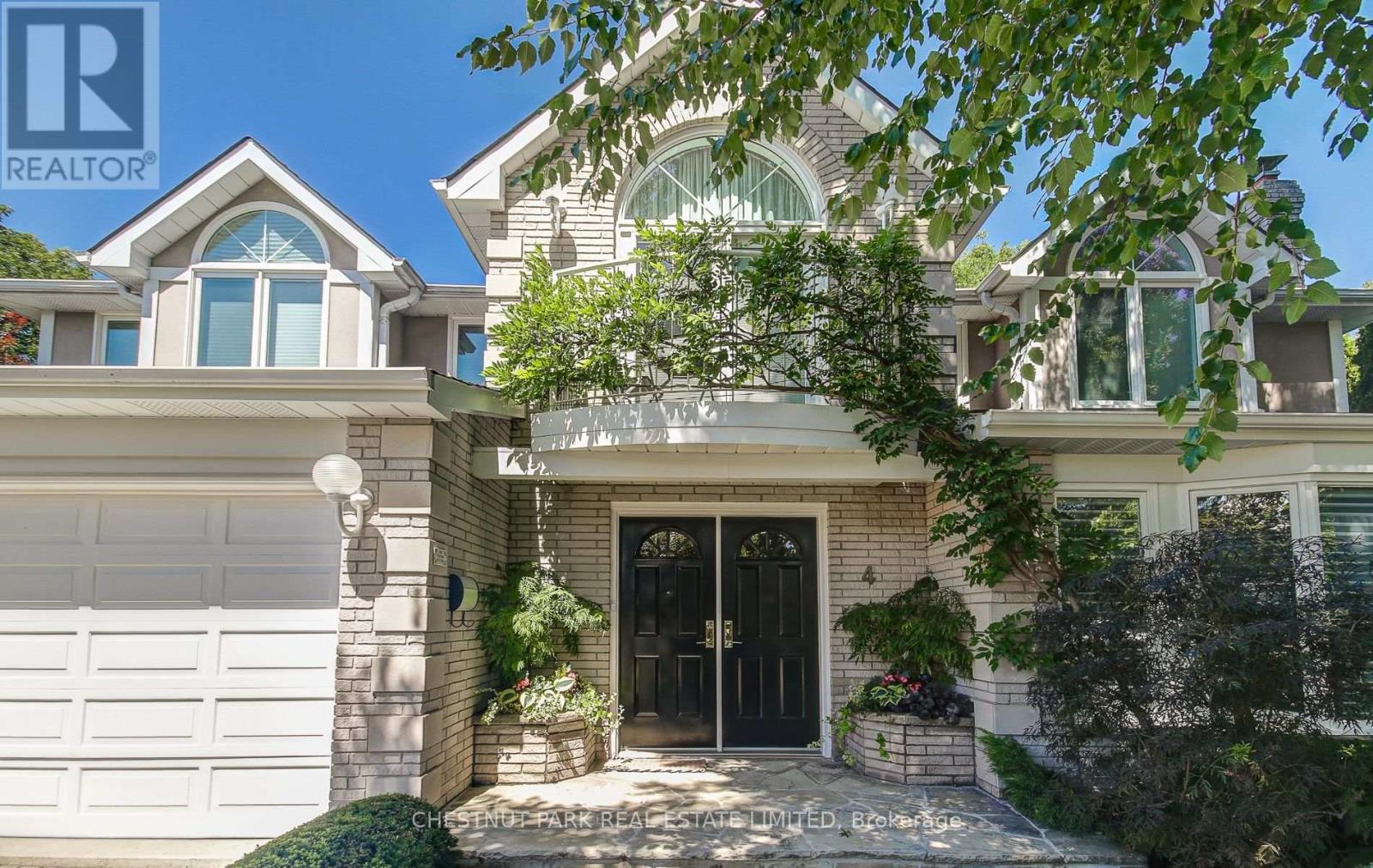 4 Cheltenham Court, Brampton, Ontario  L6W 1J3 - Photo 37 - W12495132