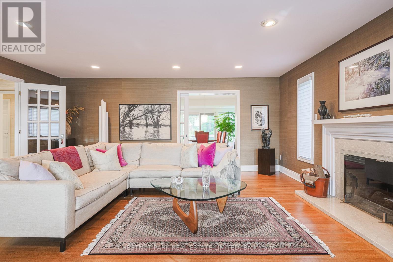 4 Cheltenham Court, Brampton, Ontario  L6W 1J3 - Photo 6 - W12495132