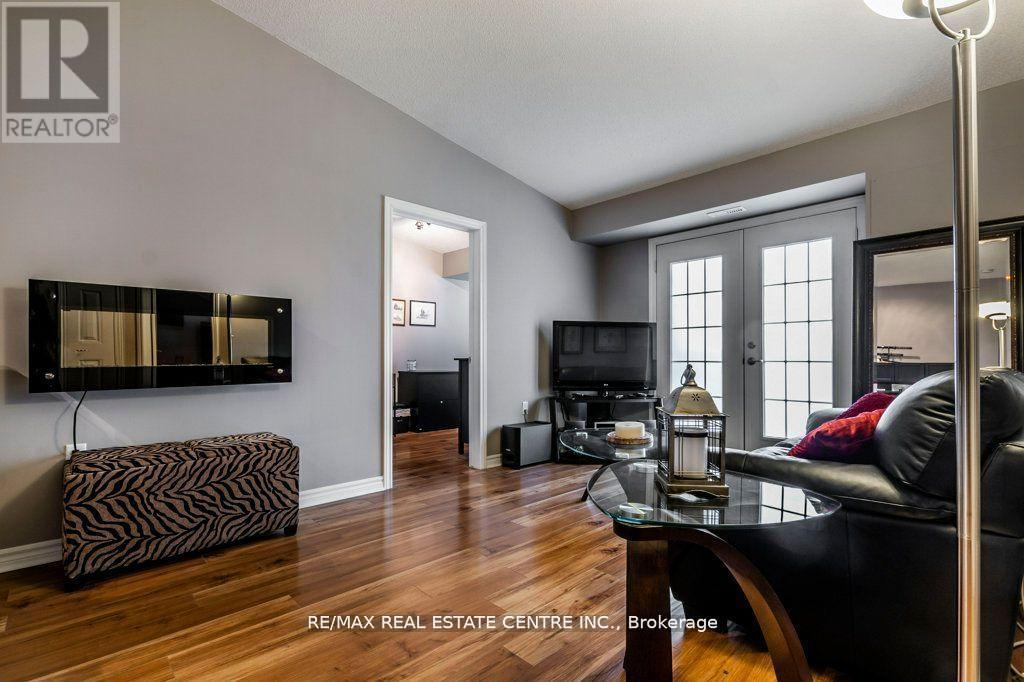 409 - 1360 Main Street E, Milton, Ontario  L9T 7S5 - Photo 8 - W12495136