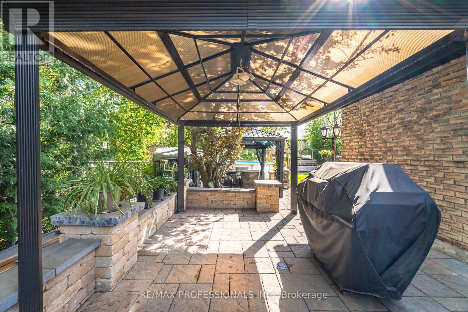 52 Lorraine Crescent, Brampton, Ontario  L6S 2R7 - Photo 38 - W12495186