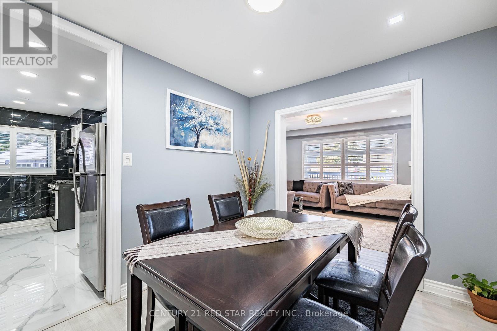 3 Flamingo Crescent, Brampton, Ontario  L6T 2G4 - Photo 10 - W12495212