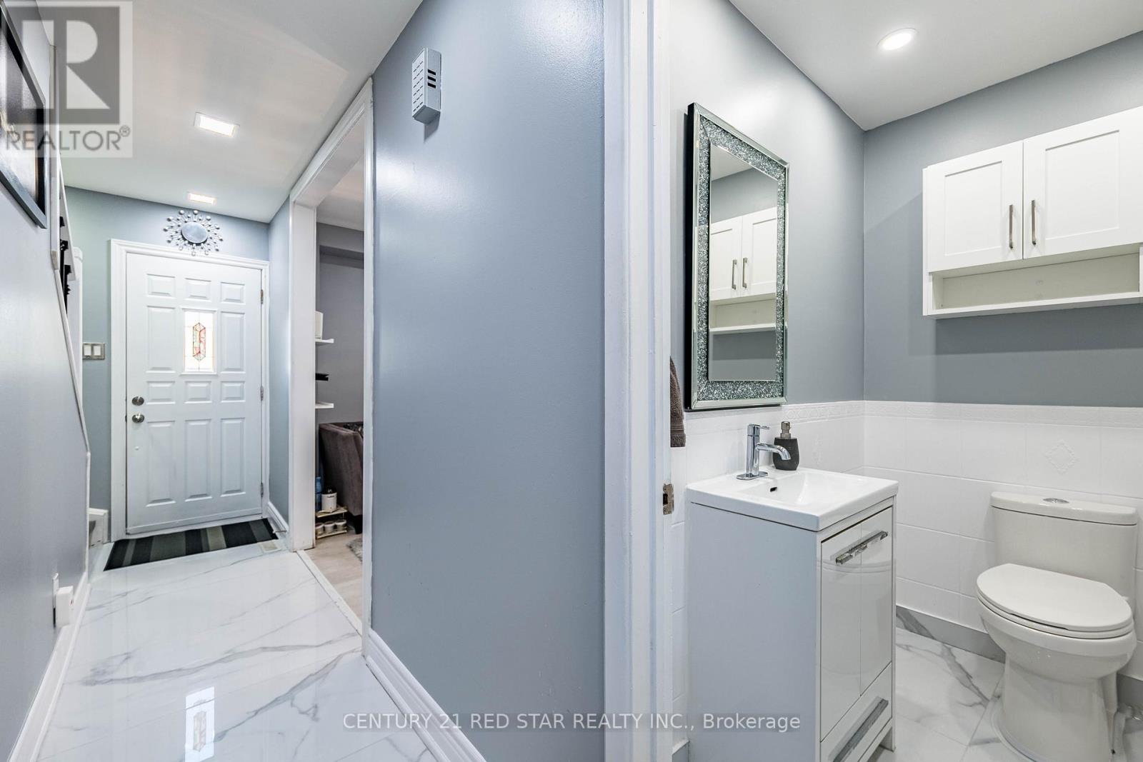 3 Flamingo Crescent, Brampton, Ontario  L6T 2G4 - Photo 14 - W12495212