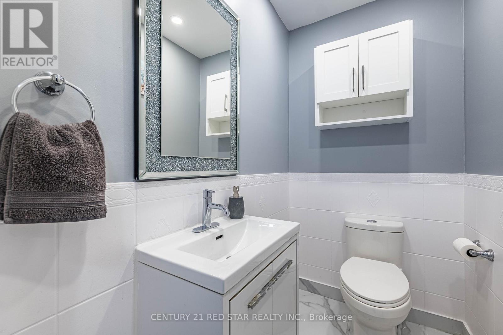 3 Flamingo Crescent, Brampton, Ontario  L6T 2G4 - Photo 15 - W12495212