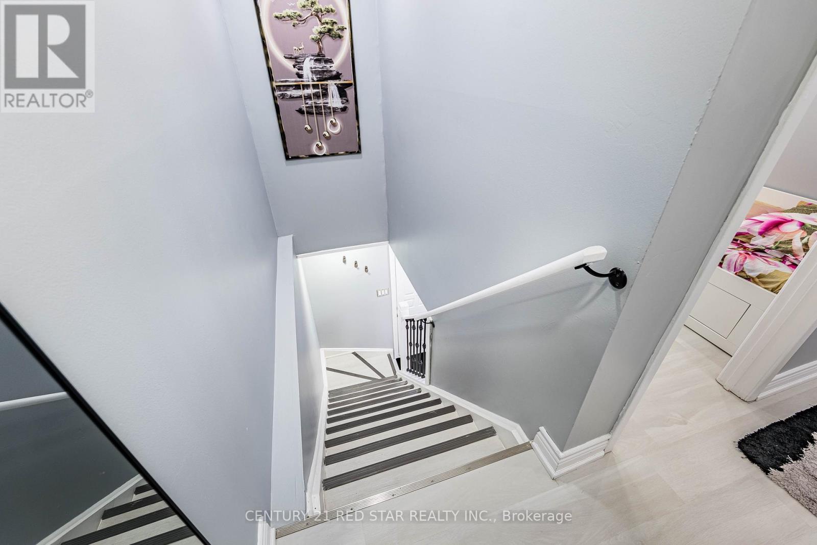 3 Flamingo Crescent, Brampton, Ontario  L6T 2G4 - Photo 17 - W12495212