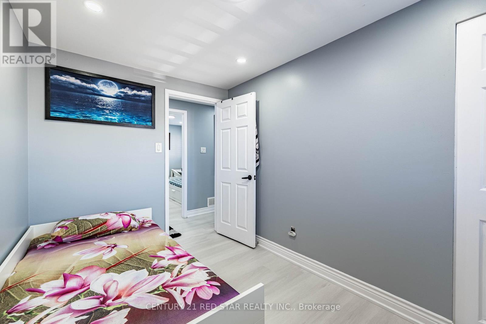 3 Flamingo Crescent, Brampton, Ontario  L6T 2G4 - Photo 21 - W12495212