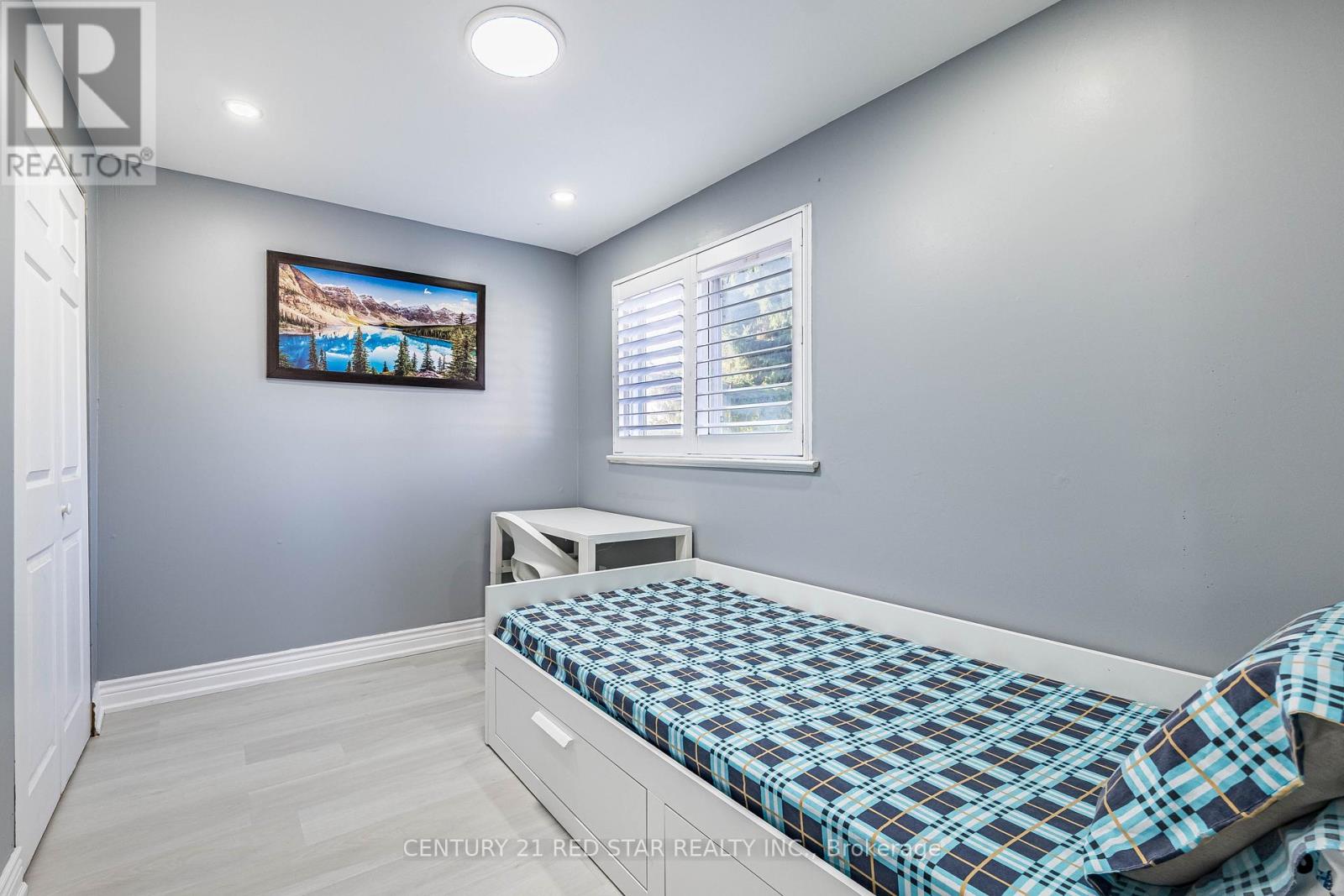 3 Flamingo Crescent, Brampton, Ontario  L6T 2G4 - Photo 22 - W12495212