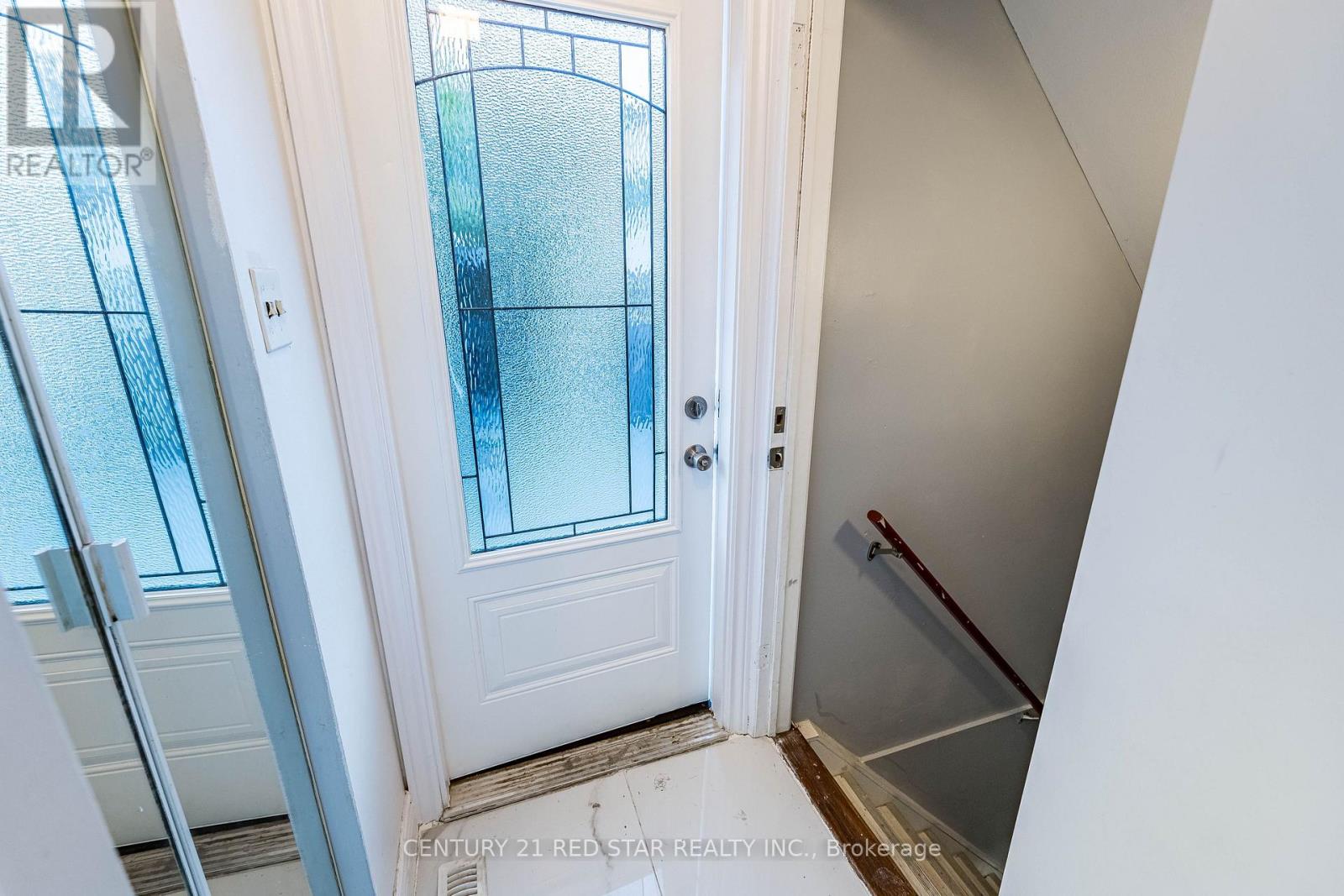 3 Flamingo Crescent, Brampton, Ontario  L6T 2G4 - Photo 31 - W12495212