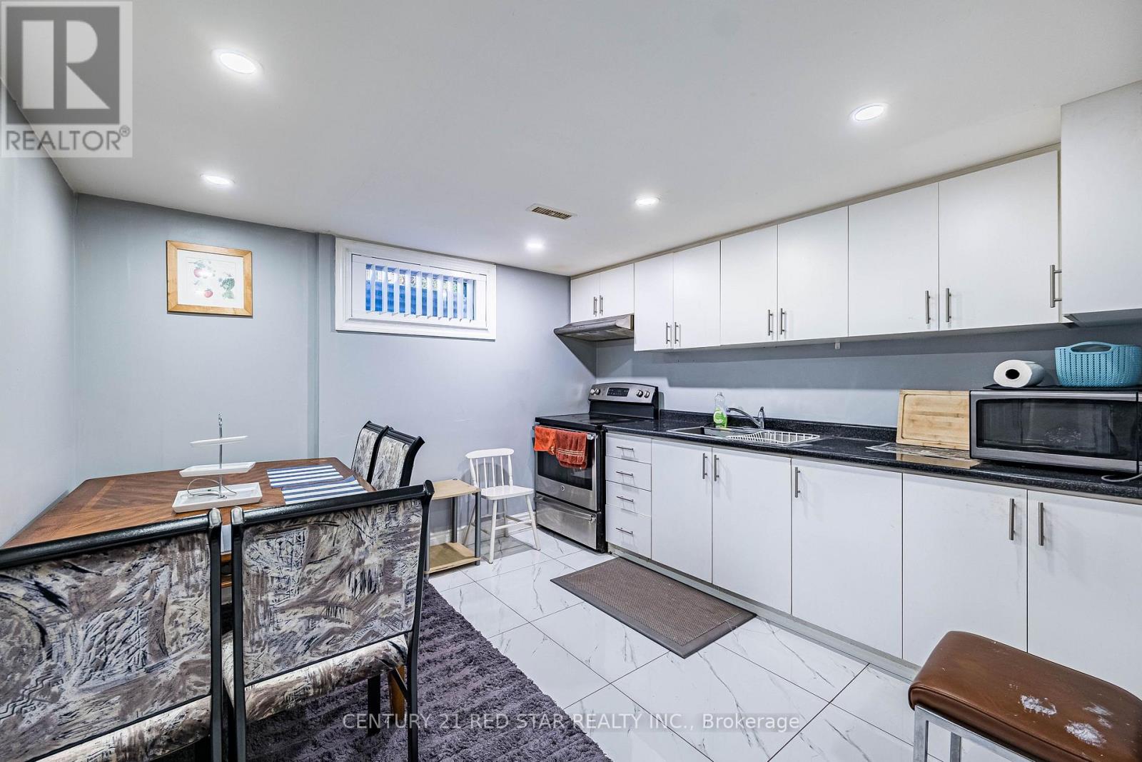 3 Flamingo Crescent, Brampton, Ontario  L6T 2G4 - Photo 36 - W12495212