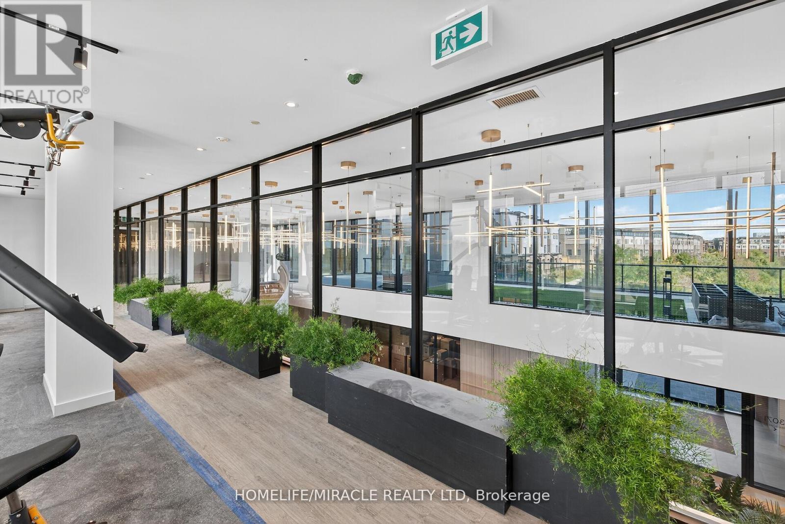 3079 Trafalgar Road, Oakville, Ontario  L6H 8C5 - Photo 20 - W12495232