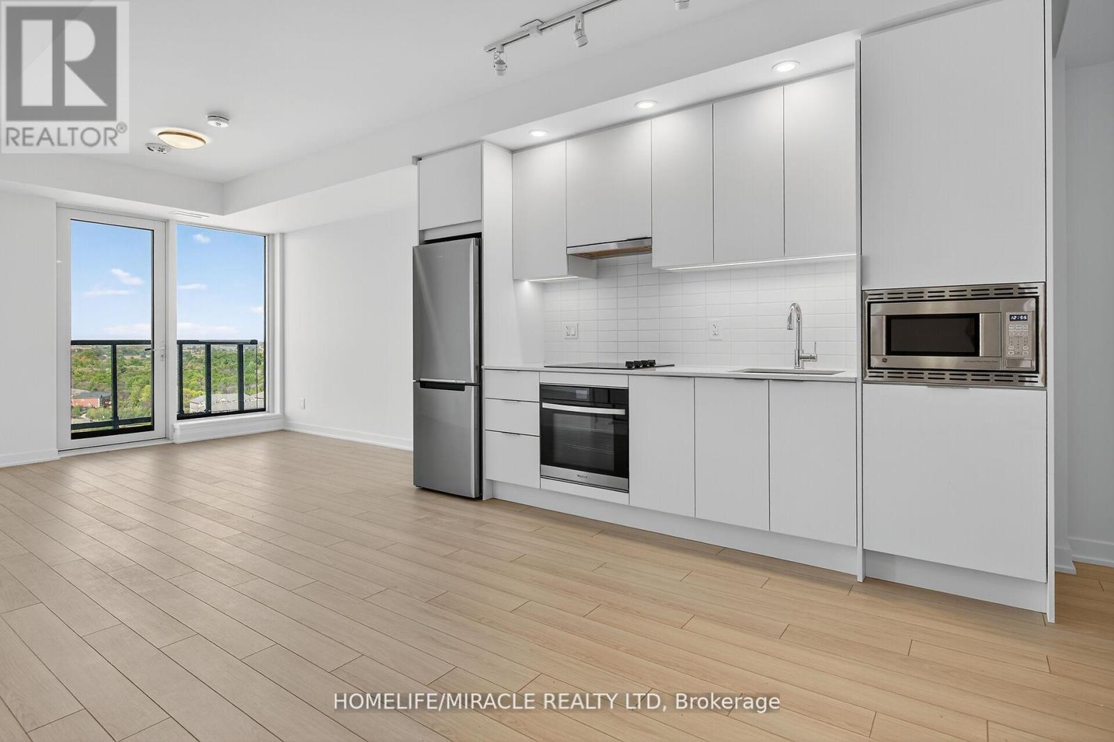 3079 Trafalgar Road, Oakville, Ontario  L6H 8C5 - Photo 25 - W12495232