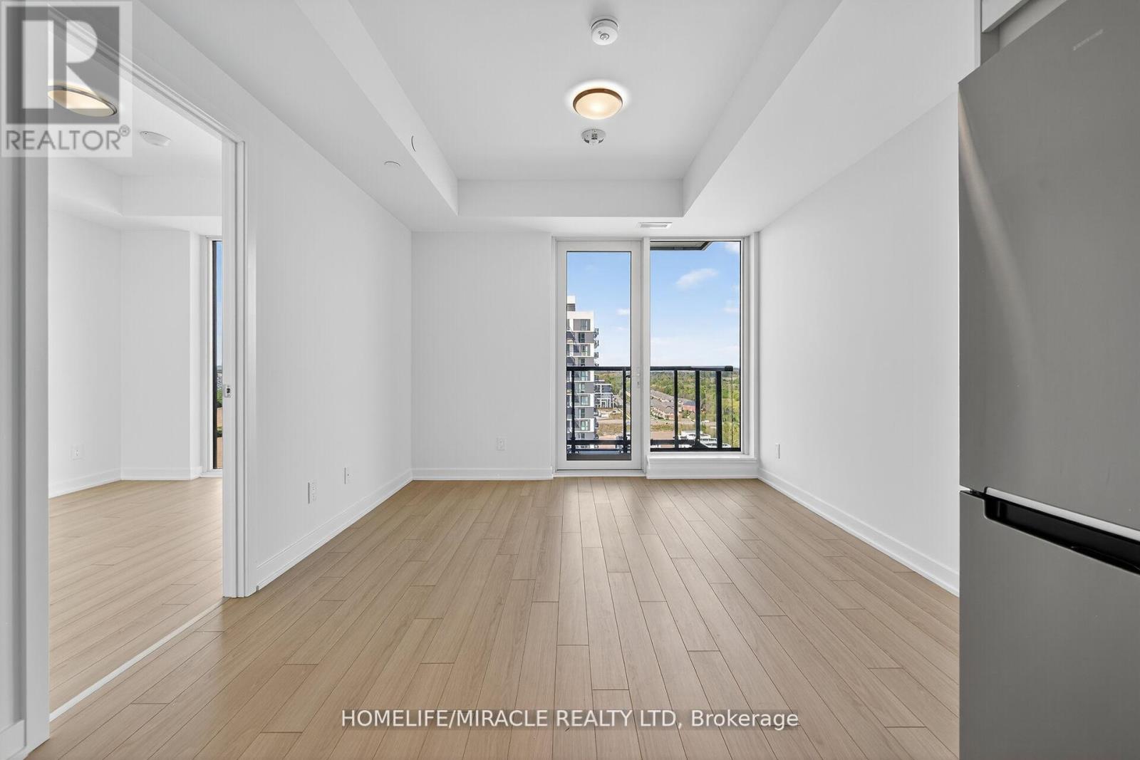 3079 Trafalgar Road, Oakville, Ontario  L6H 8C5 - Photo 32 - W12495232