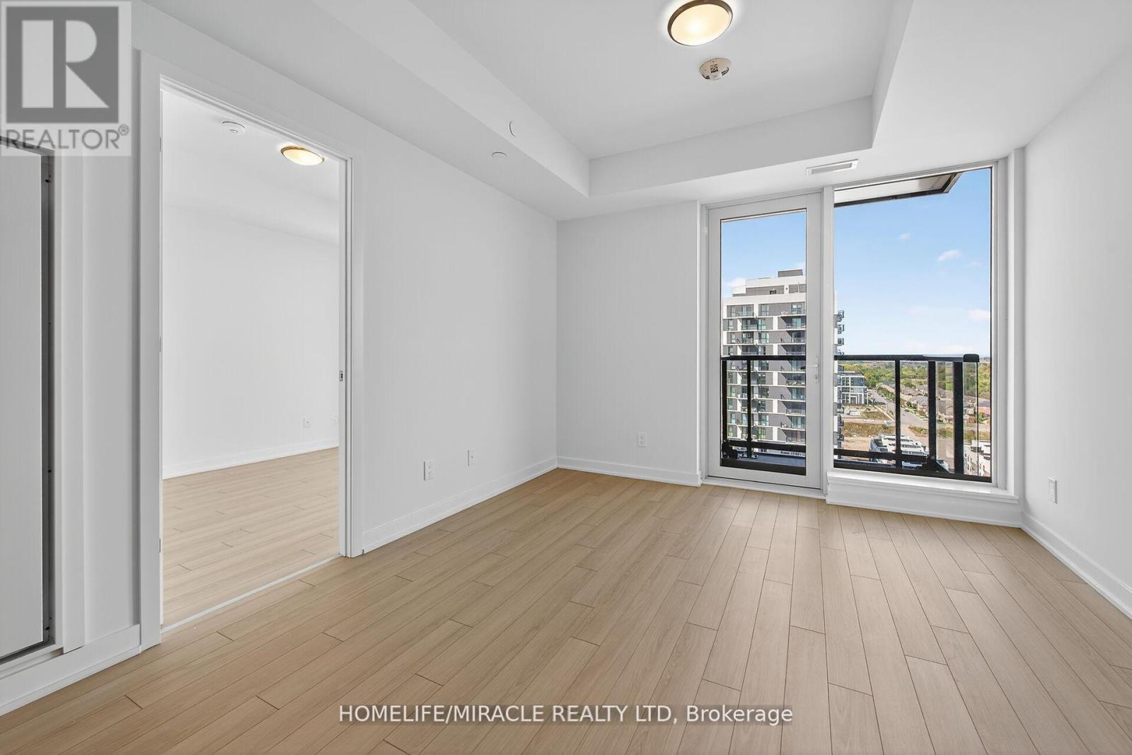 3079 Trafalgar Road, Oakville, Ontario  L6H 8C5 - Photo 33 - W12495232