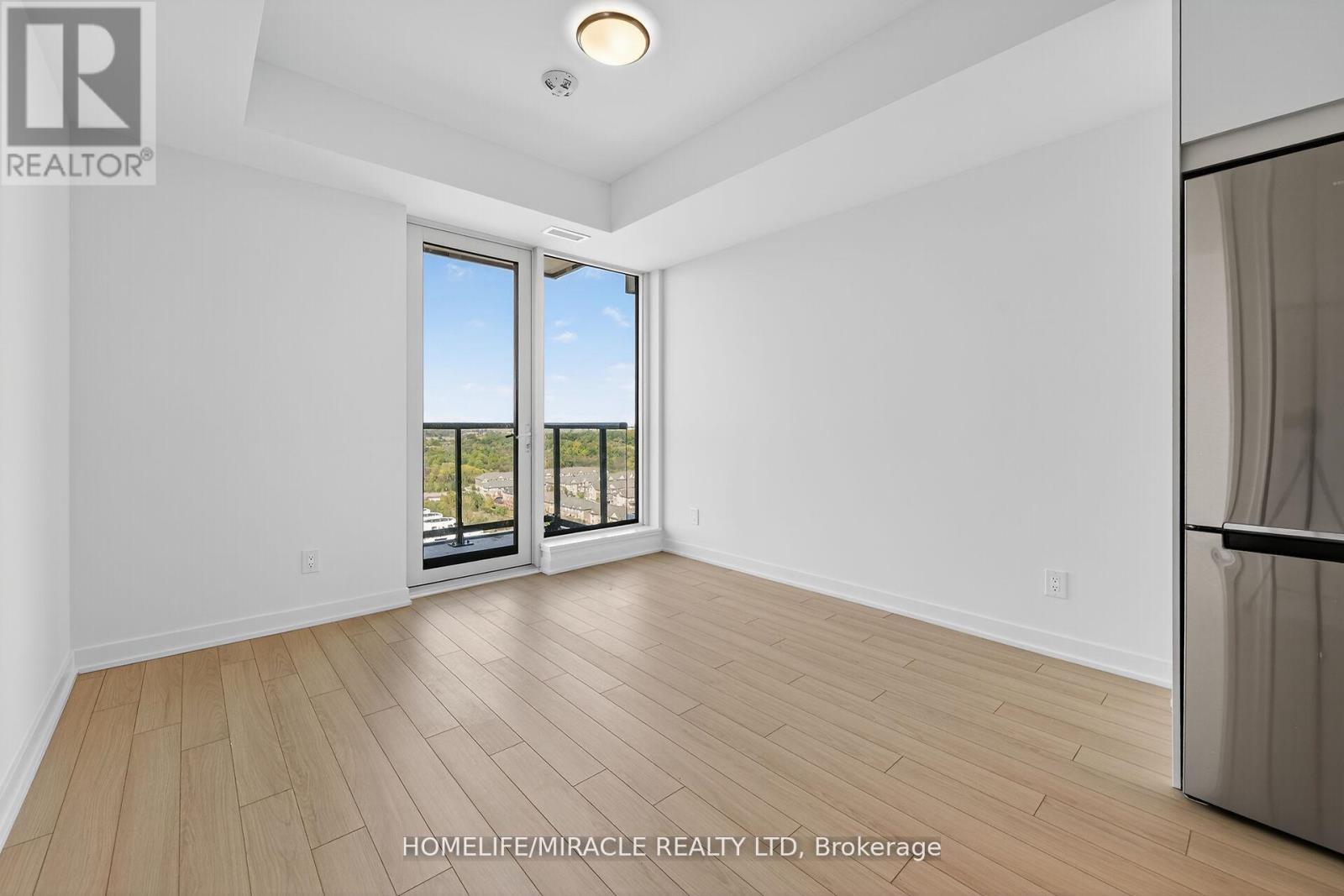 3079 Trafalgar Road, Oakville, Ontario  L6H 8C5 - Photo 34 - W12495232