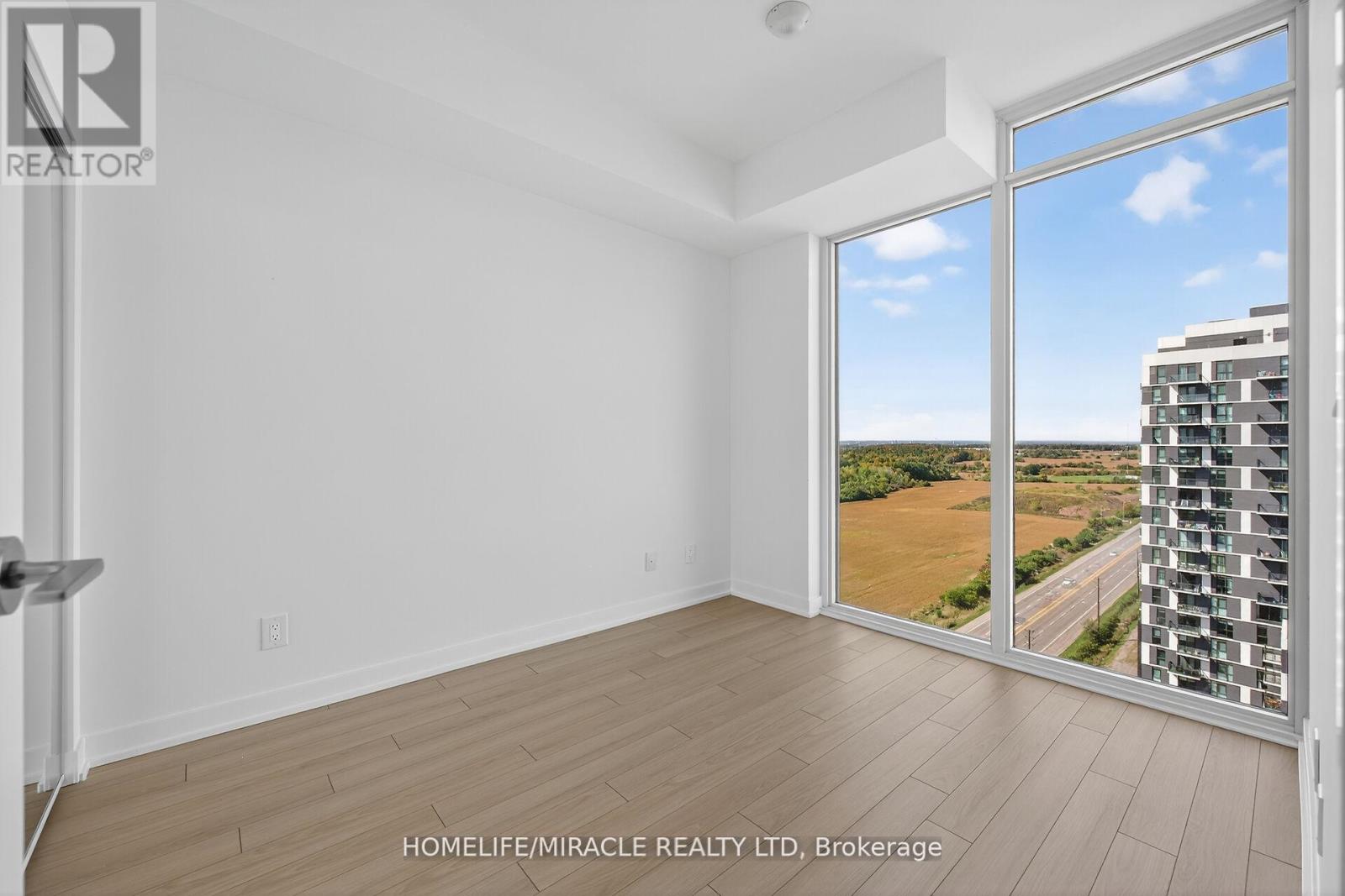 3079 Trafalgar Road, Oakville, Ontario  L6H 8C5 - Photo 40 - W12495232