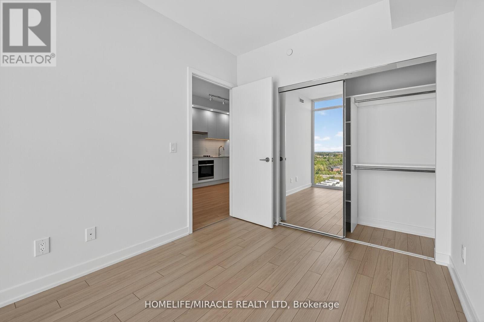 3079 Trafalgar Road, Oakville, Ontario  L6H 8C5 - Photo 41 - W12495232