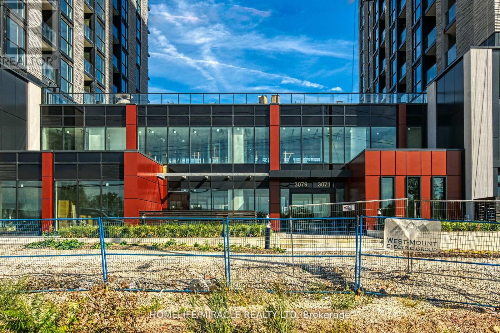 3079 Trafalgar Road, Oakville, Ontario  L6H 8C5 - Photo 7 - W12495232