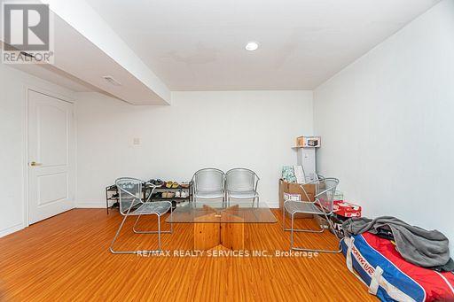 120 Leeward Drive, Brampton, Ontario  L6S 5V9 - Photo 36 - W12495240