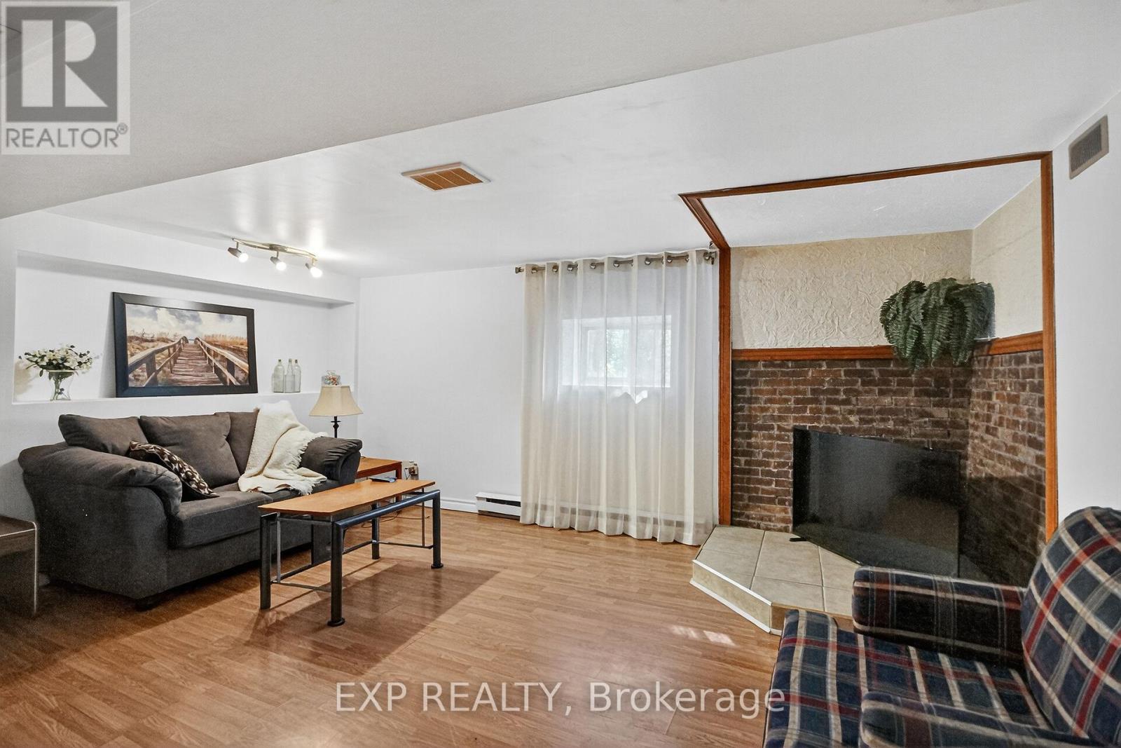 96 Constance Lake Road, Ottawa, Ontario  K2K 1X7 - Photo 28 - X12465998