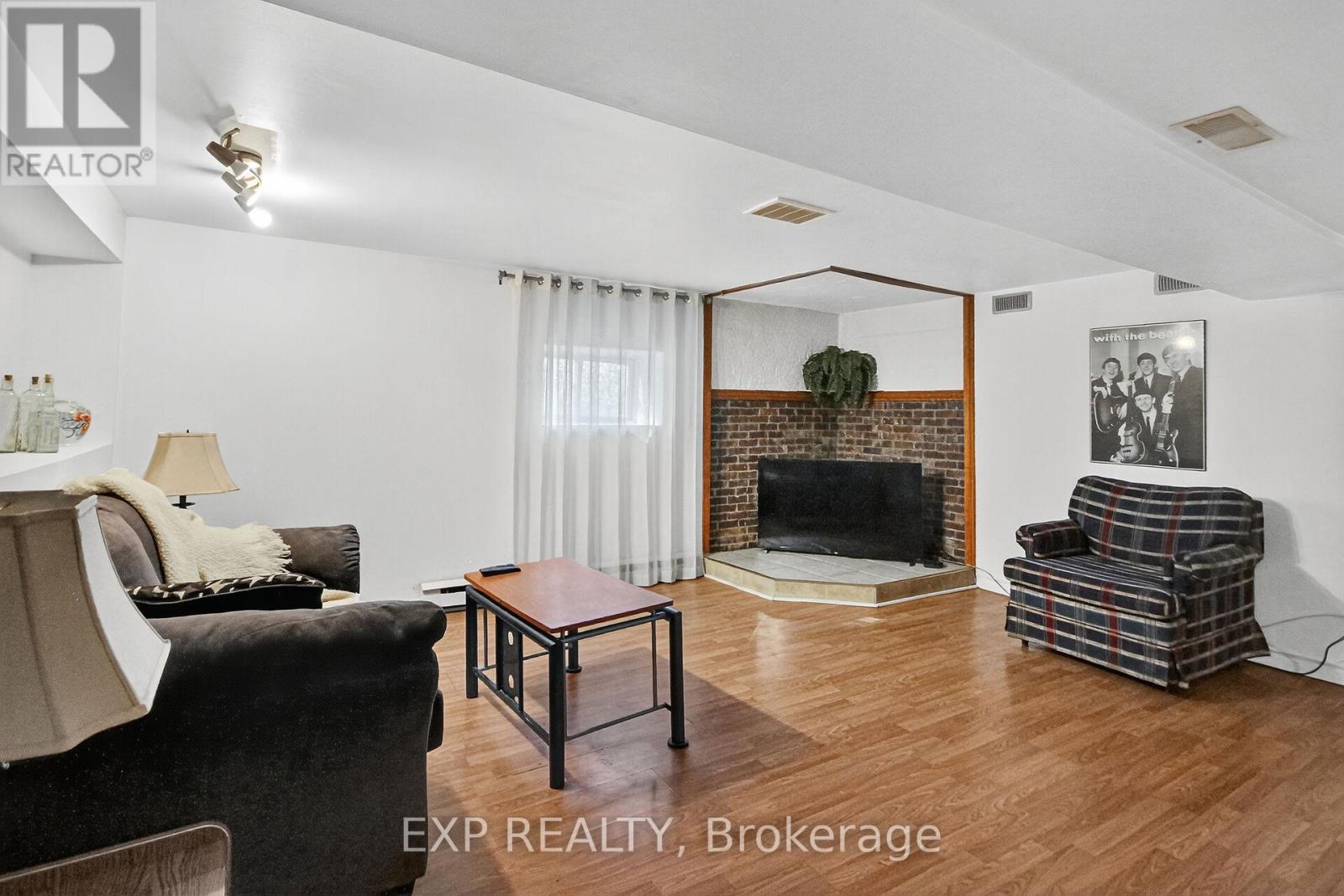 96 Constance Lake Road, Ottawa, Ontario  K2K 1X7 - Photo 29 - X12465998