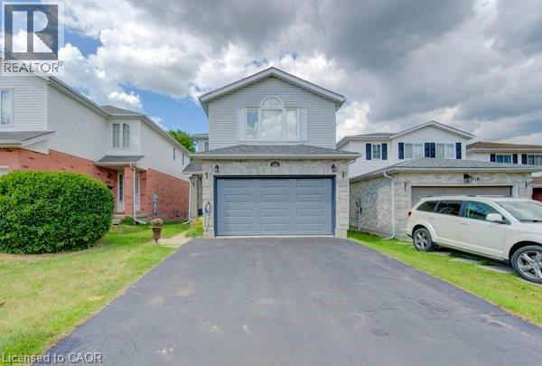 320 BANKSIDE Drive, Kitchener, Ontario